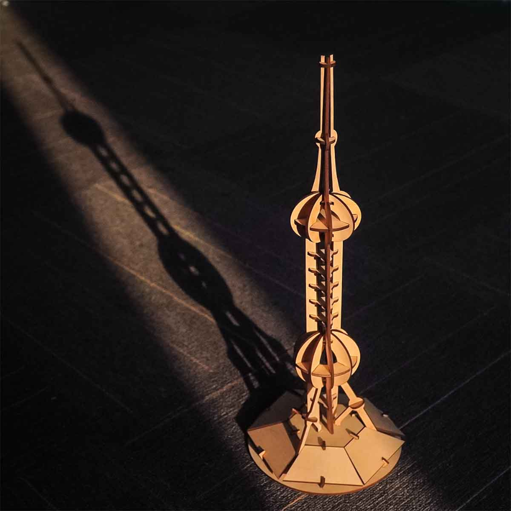Ortur engraving oriental pearl tower